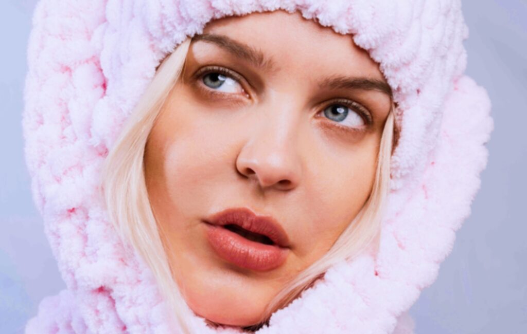 Anne-Marie – ‘Unhealthy’ review: reflective pop proves tricky to pull off