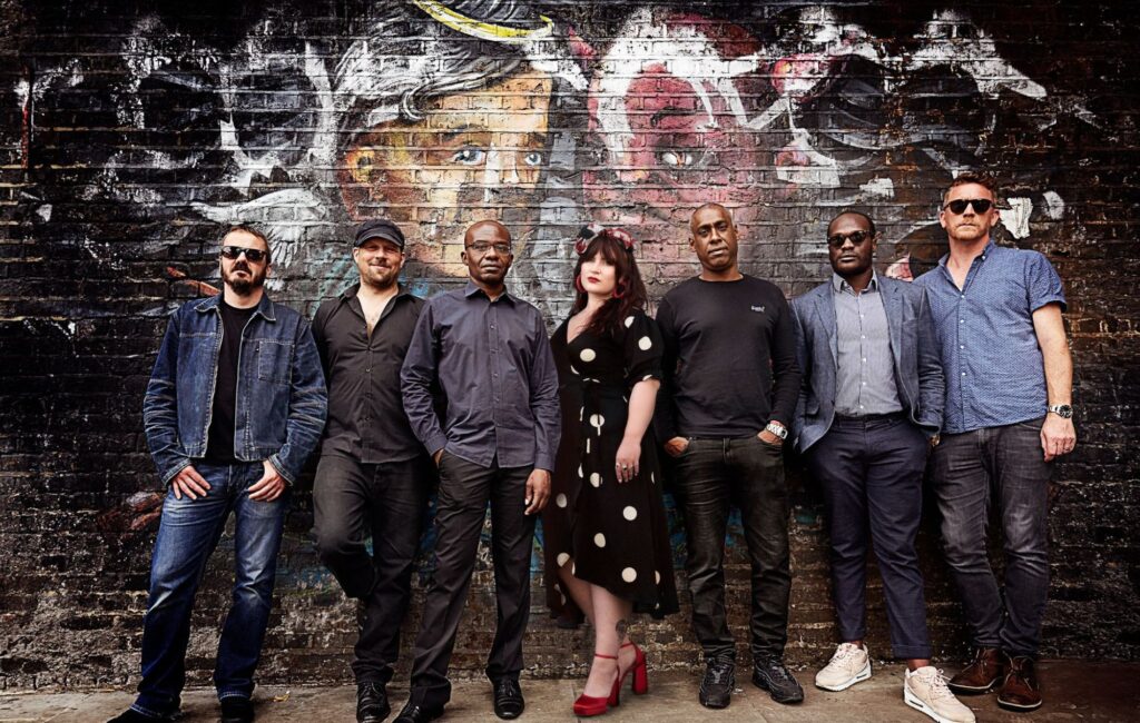 Amy Winehouse’s band announce special show to honour her 40th birthday