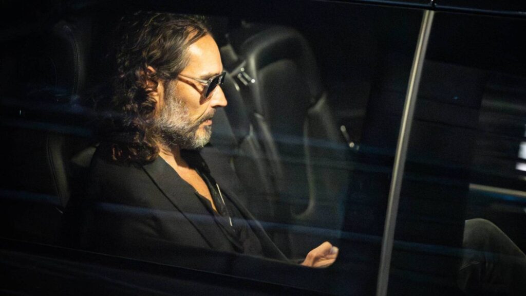 Russell Brand Sued for Alleged Sexual Assault on ‘Arthur’ Film Set