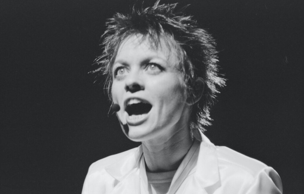 Il San Valentino a cristalli liquidi di Laurie Anderson