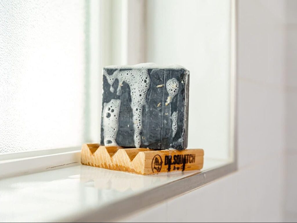 Best Men’s Body Soaps That Smell Good