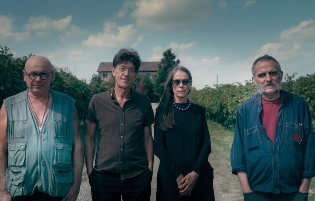 CCCP, watch the video for 'Onde'