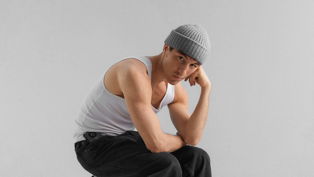 FEDERICO BARONI: preview the video “Chilometri (Live Session)”