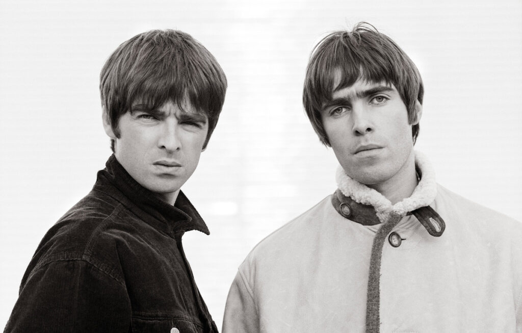 Oasis, here is the unplugged version of 'acquiesce'