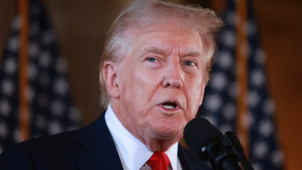 Trump Agrees to Debate, Rants About Harris in Mar-a-Lago Presser