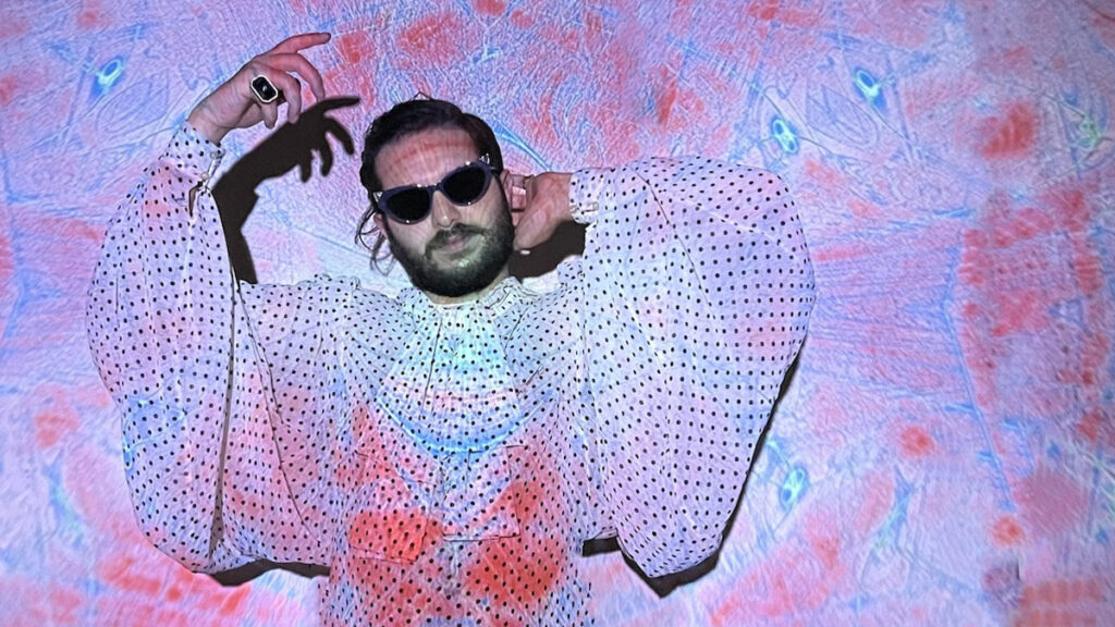 DUEMARI: preview the video “Eterna” – Rockon.it