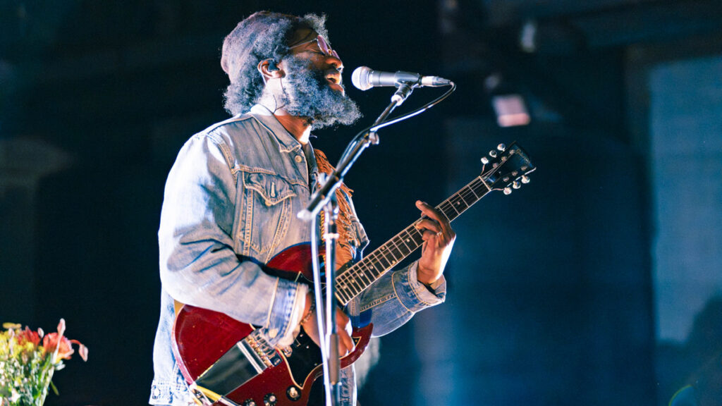 Michael Kiwanuka + J Appiah: The photos and the schedule of the concert at the Alcatraz in Milan – Rockon.it