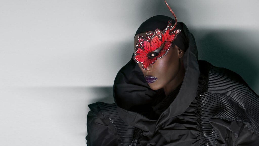 Grace Jones for a single Italian date