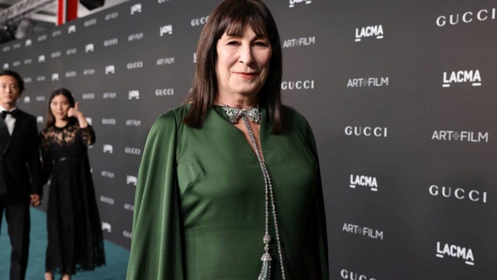 Anjelica Huston Reveals Private Cancer Battle, Now 'in the Clear'