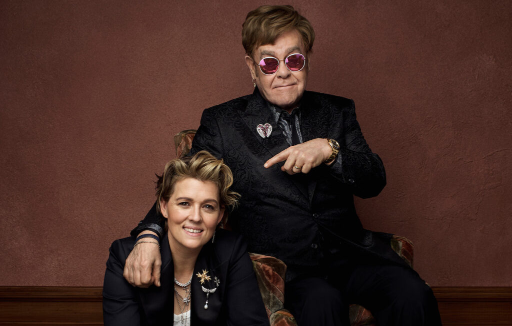 Elton John & Brandi Carlile, il vizio della speranza