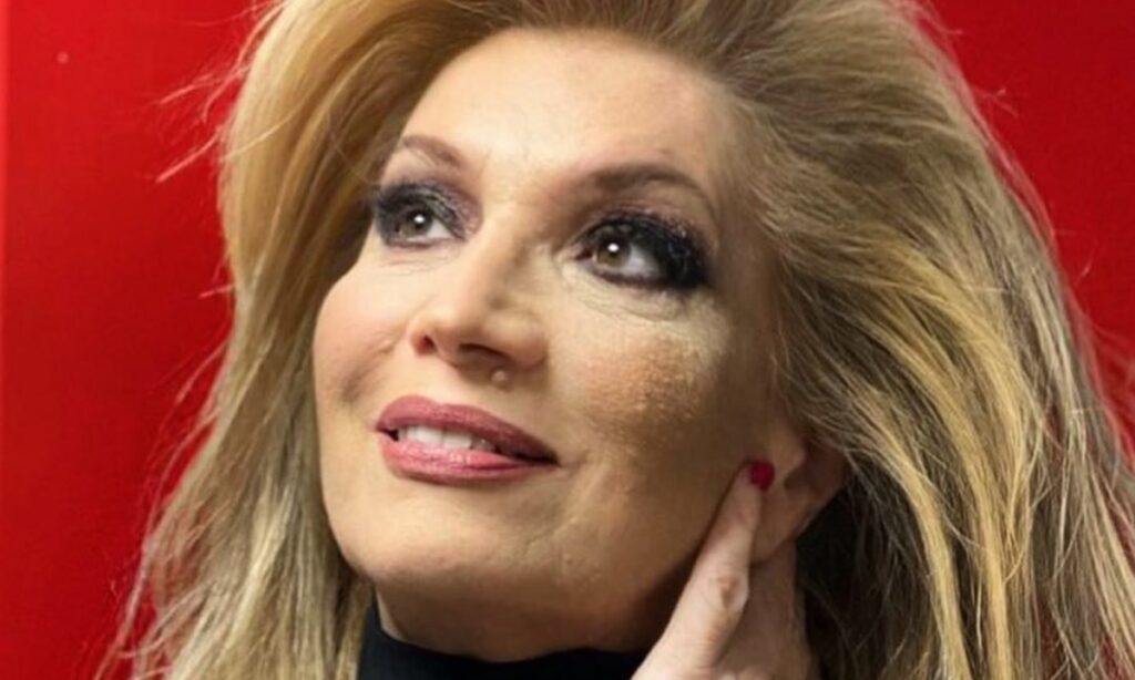 Text and meaning of Dolce Far Nothing presented to Verissimo