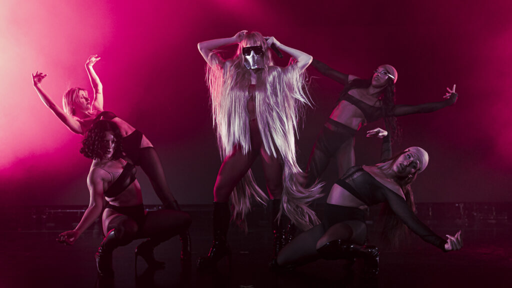 The photos and ladder of the concert at the Alcatraz in Milan