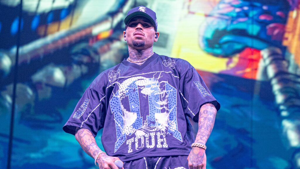 Chris Brown Ordered to Remain in Custody on Nightclub Attack Charges