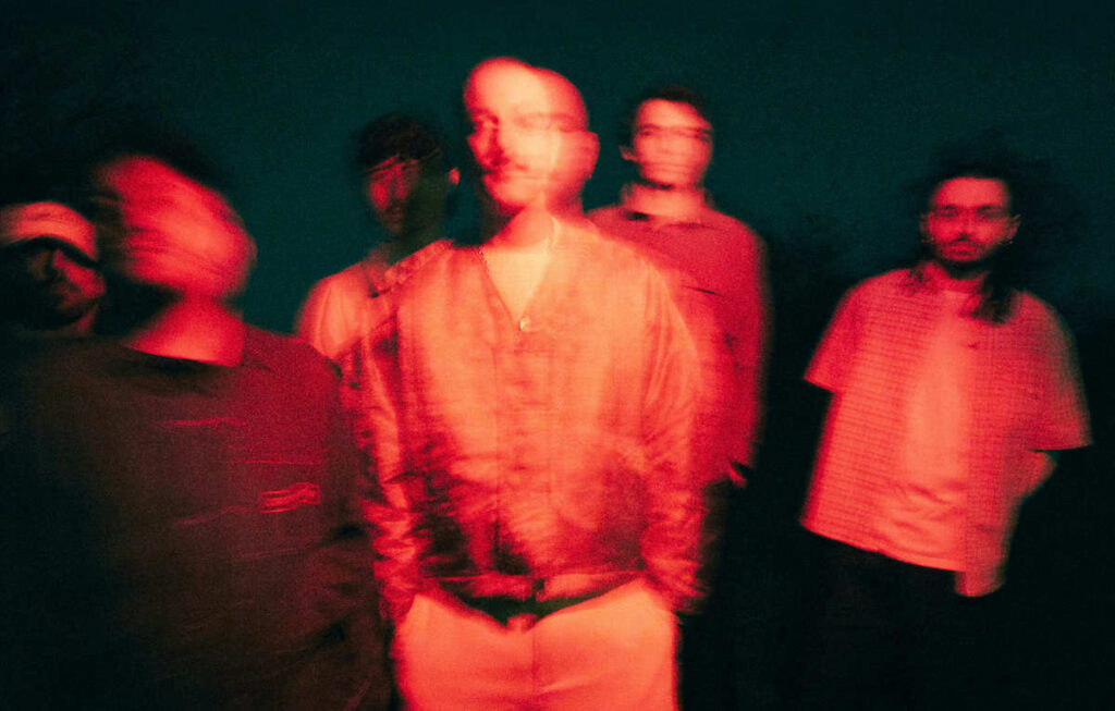 The Murena studies made a record to listen to while shopping