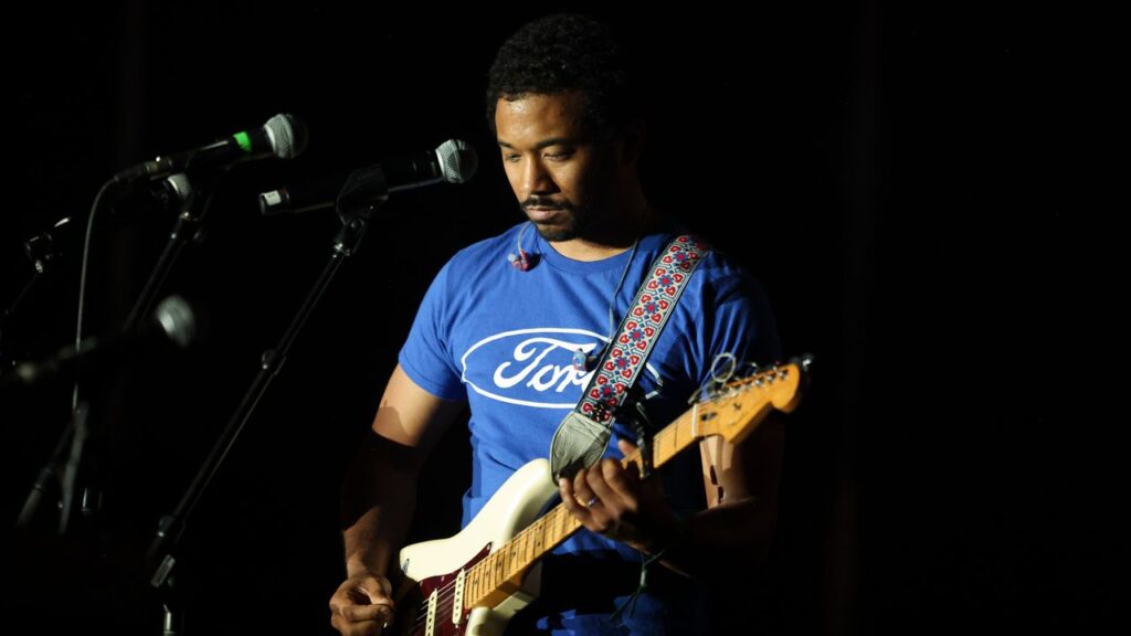 Toro y Moi Covers Broken Social Scene’s “Stars and Sons”: Listen