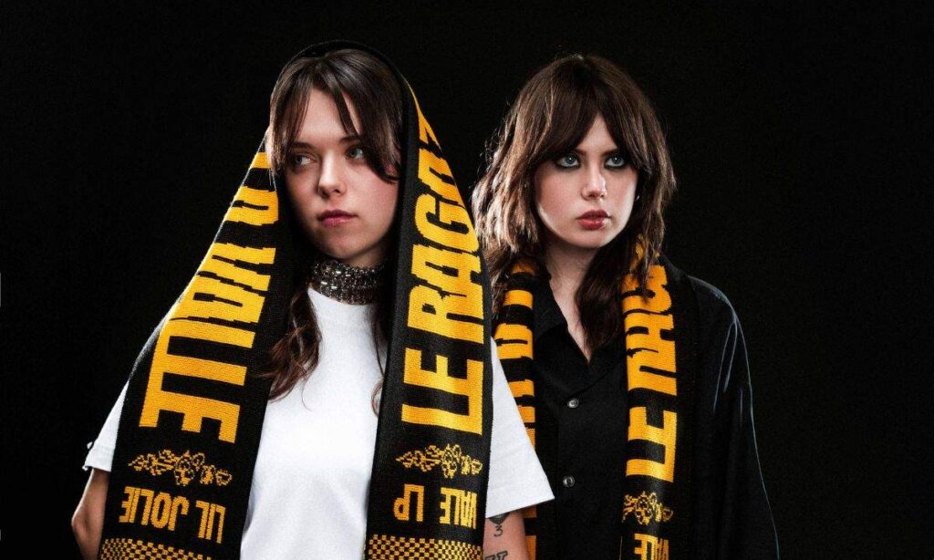 “Music is made to discuss and create places of community”