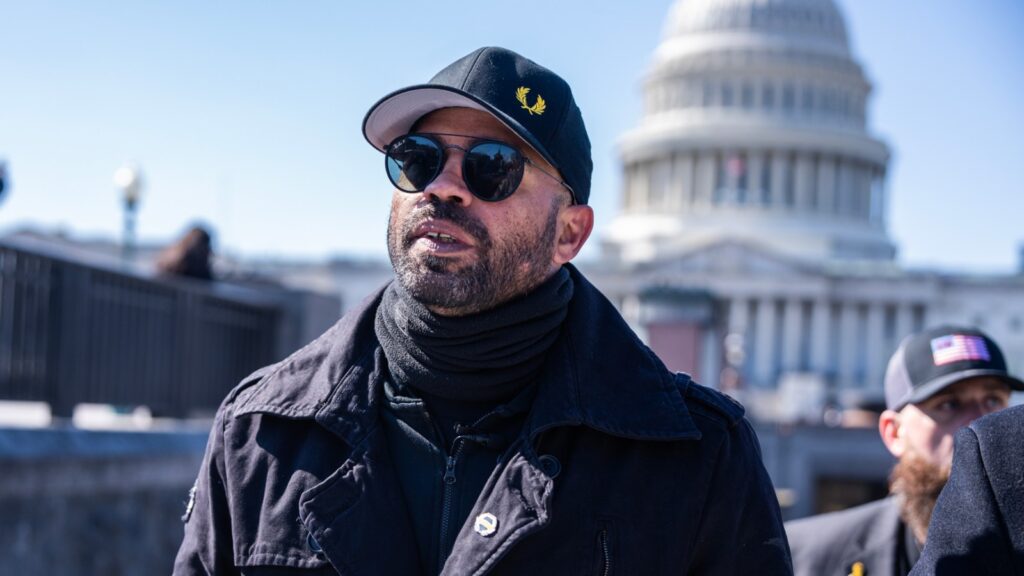 Proud Boys Freed by Trump Sue Government for $ 100 Million