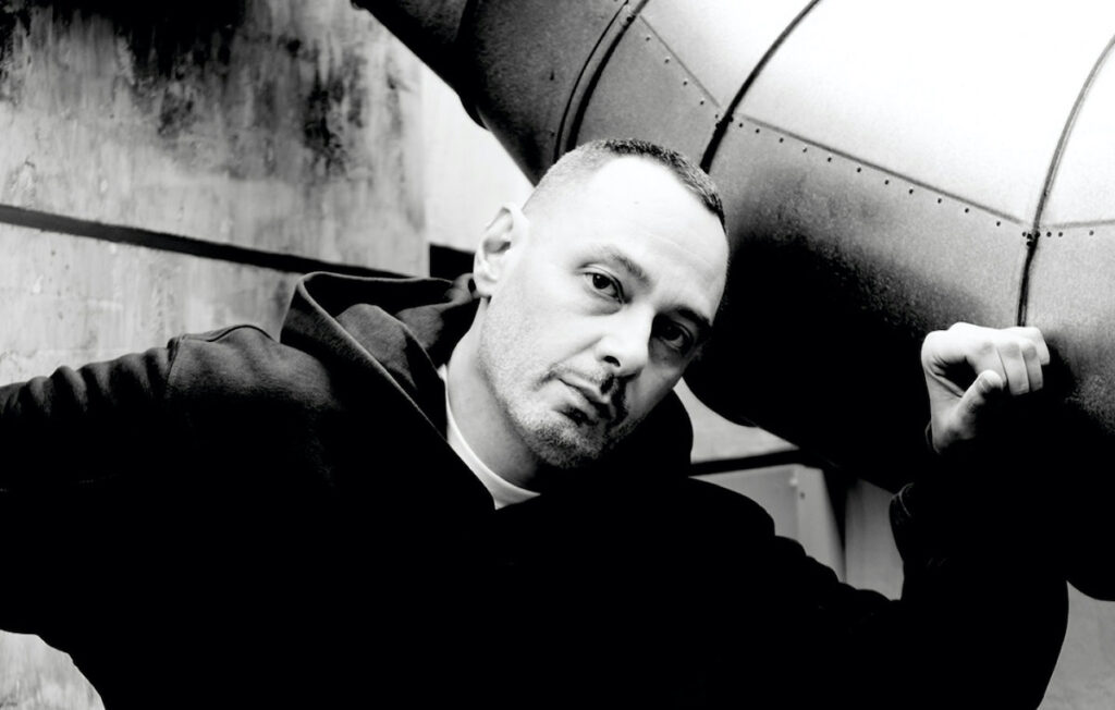 Fabri Fibra, sempre al limite