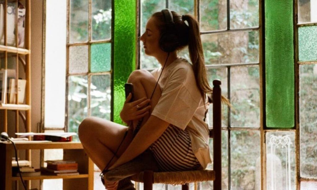 New single written with brother Edwyn