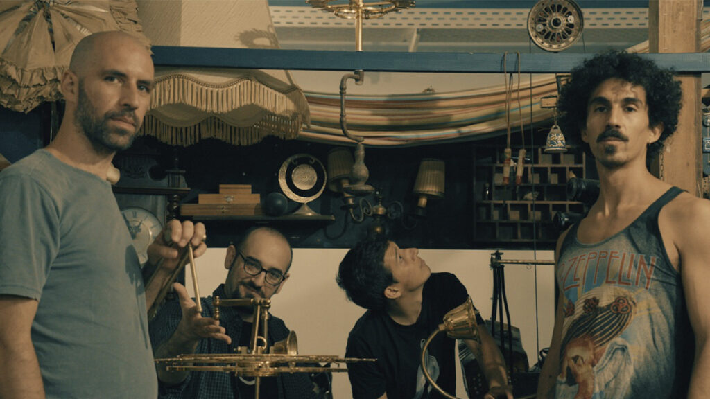 Interview with Calgolla: the art of mixing languages and sounds – Rockon.it