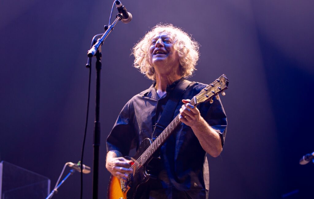 Here’s what Cast played in their opening set