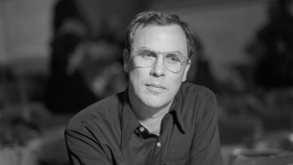 Robert Wilson, Boundary-Pushing Playwright and Director Who Collaborated with Philip Glass, Tom Waits, and Lady Gaga, Dies at 83