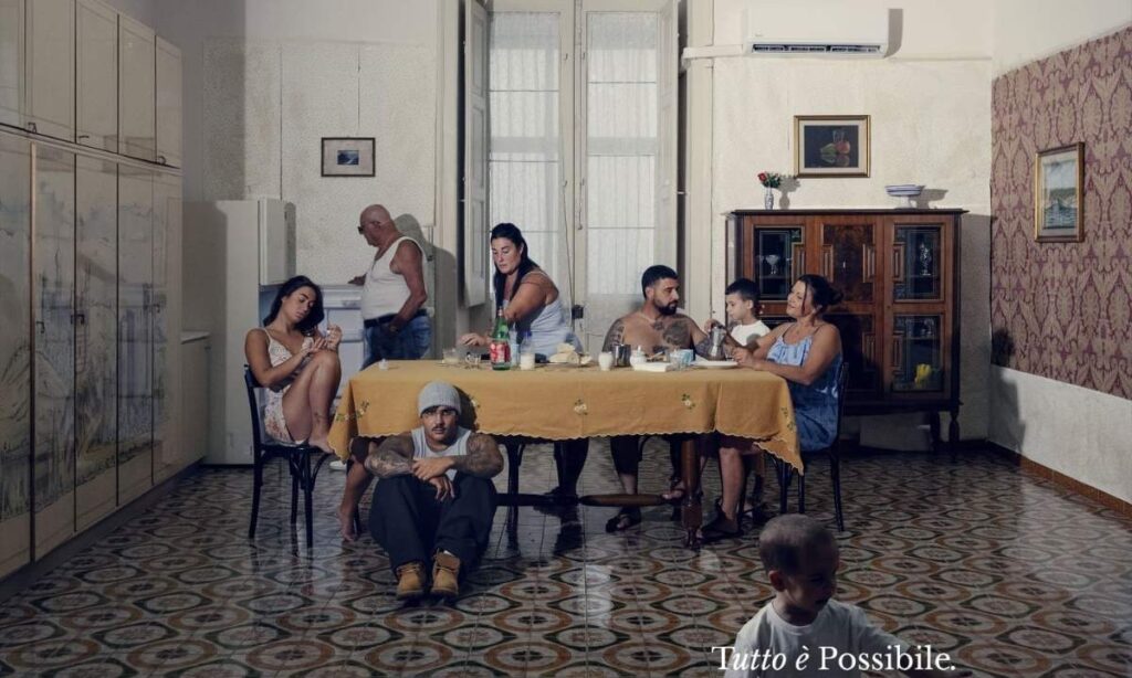 tracklist and feat. Among them also Pino Daniele and 50 Cent