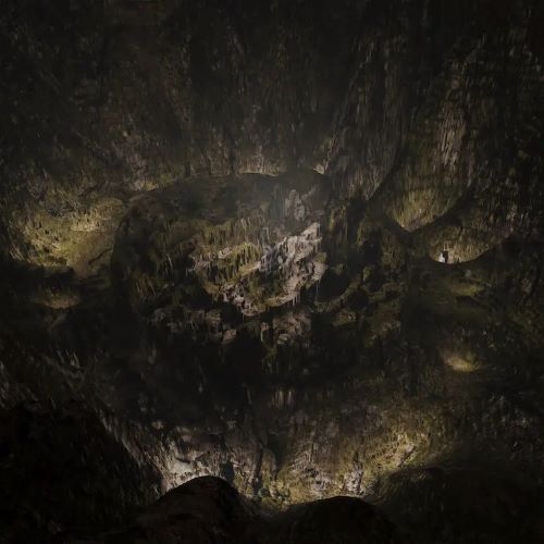 Toni Geitani – Wahj: Beauty among the ruins :: OndaRock's Reviews