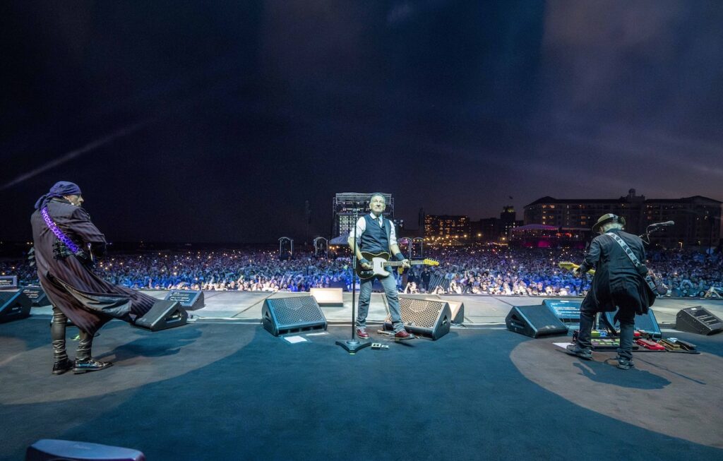 «The cavalry is coming!»: Springsteen's 2026 tour will start in Minneapolis