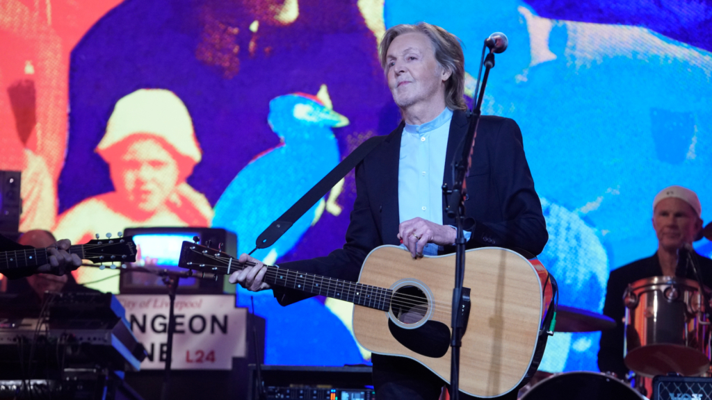 Paul McCartney Plays Beatles Classics in 'SNL' Bonus Performance