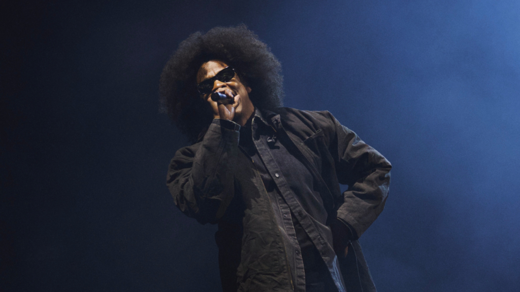 Jay-Z Appears to Diss Drake, Kanye West, Nicki Minaj in Freestyle
