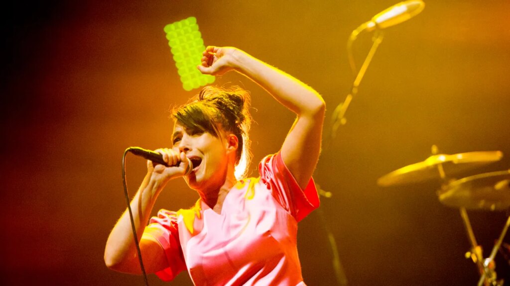 Bikini Kill, Los Thuthanaka, Smerz Set for Levitation 2026