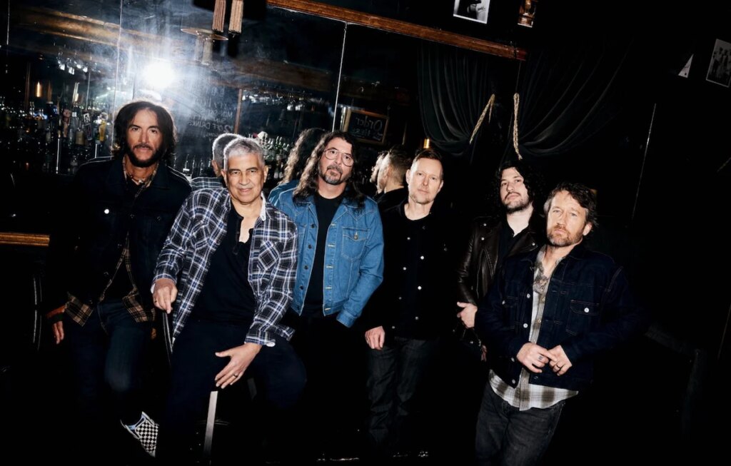 Foo Fighters, the review of 'Your Favorite Toy'