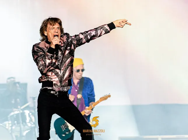 √ Mick Jagger: “Rock isn't dead, it's just different”