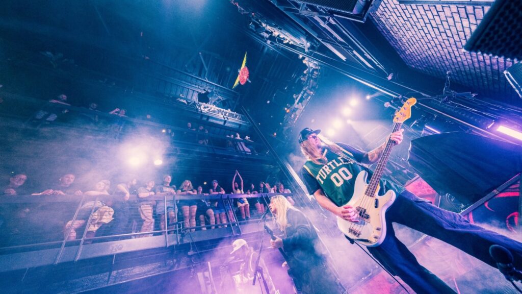 Cage the Elephant, Dexter and the Moonrocks Crash CMA Fest at JBJs
