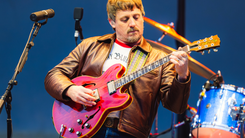 Sturgill Simpson’s ‘Mutiny After Midnight’ Now on Streaming Platforms