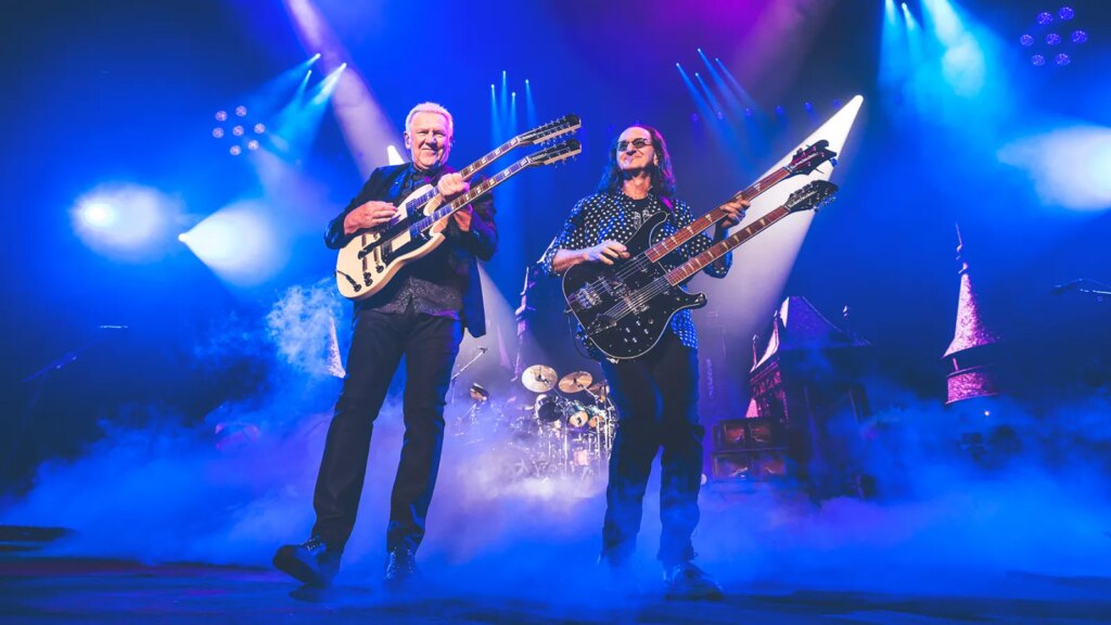 Rush Tour Opener Review: Geddy Lee and Alex Lifeson's Triumph
