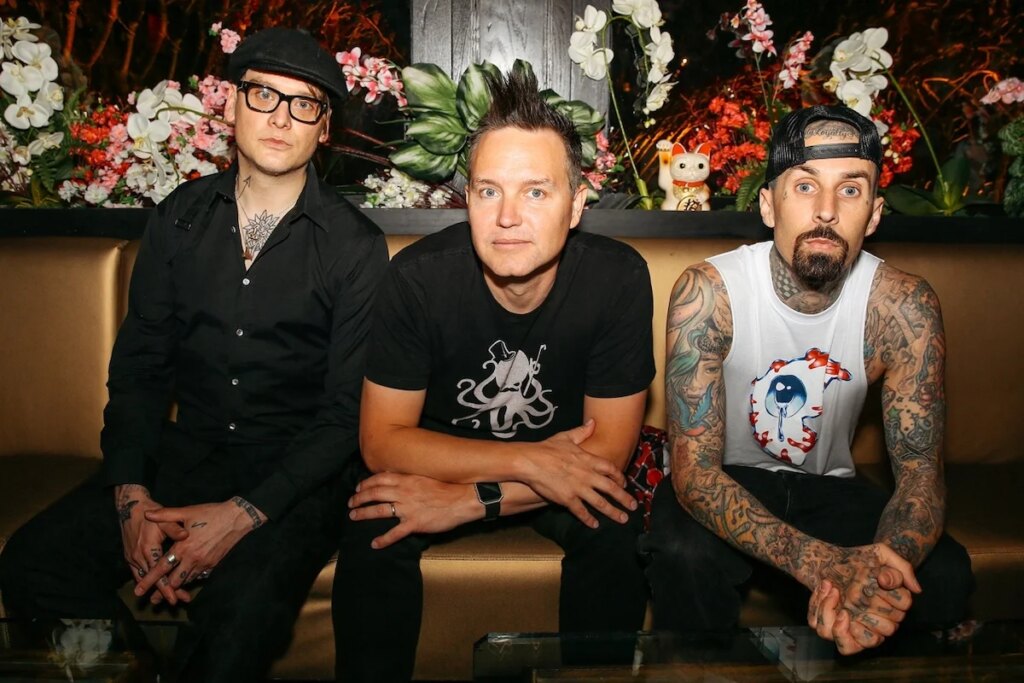 Blink-182, here is the reissue of 'Take Off Your Pants and Jacket' with 6 “boner” tracks