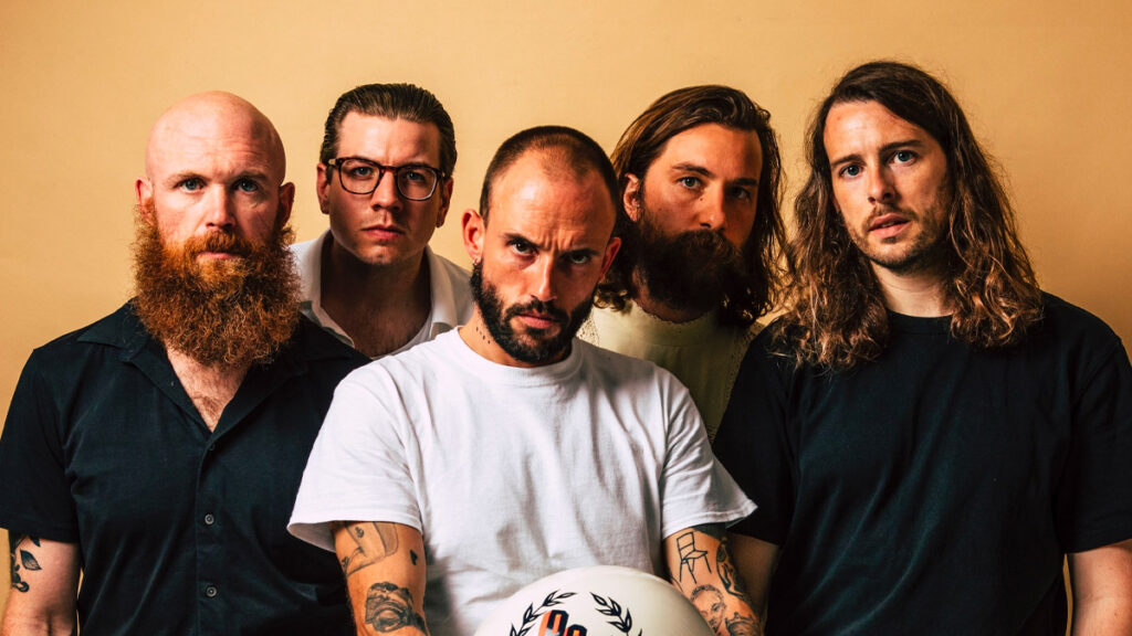 Idles: here is “Levitator”, the new song that anticipates the next album and the return to post-punk fury