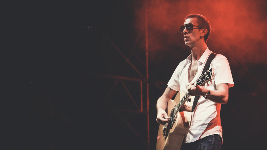 A short but intense RICHARD ASHCROFT closes the first weekend of La Prima Estate – Rockon.it