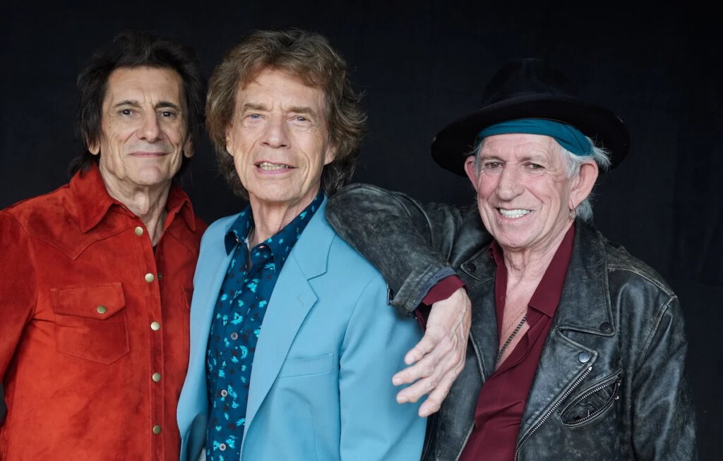 More guitars, more politics, more Rolling Stones: the review of 'Foreign Tongues'