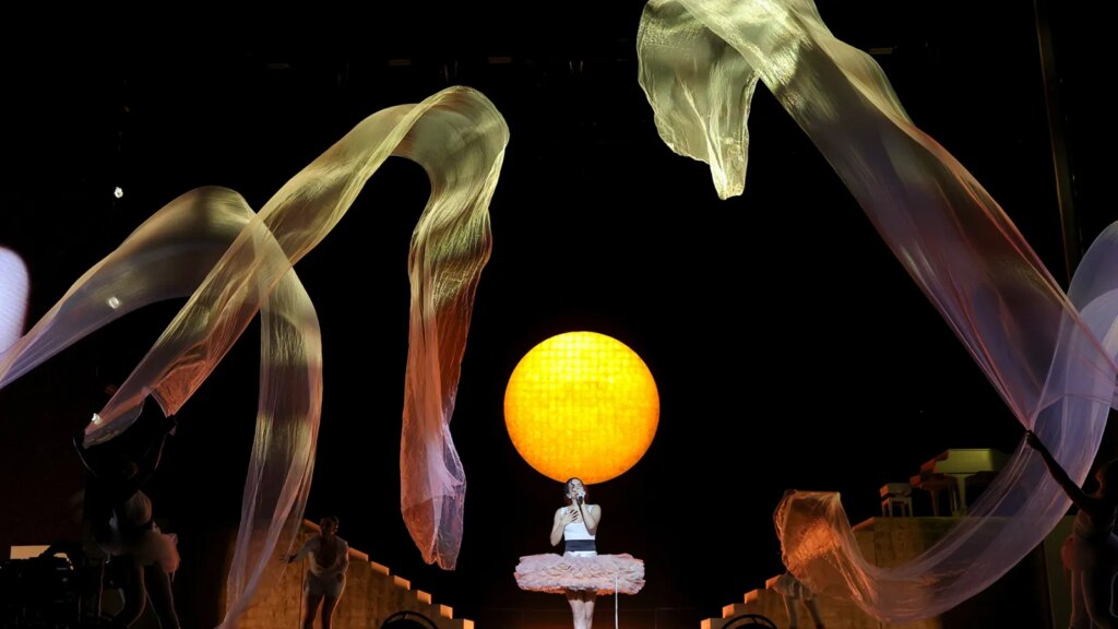 Rosalía Madison Square Garden 'Lux' Show: Concert Review