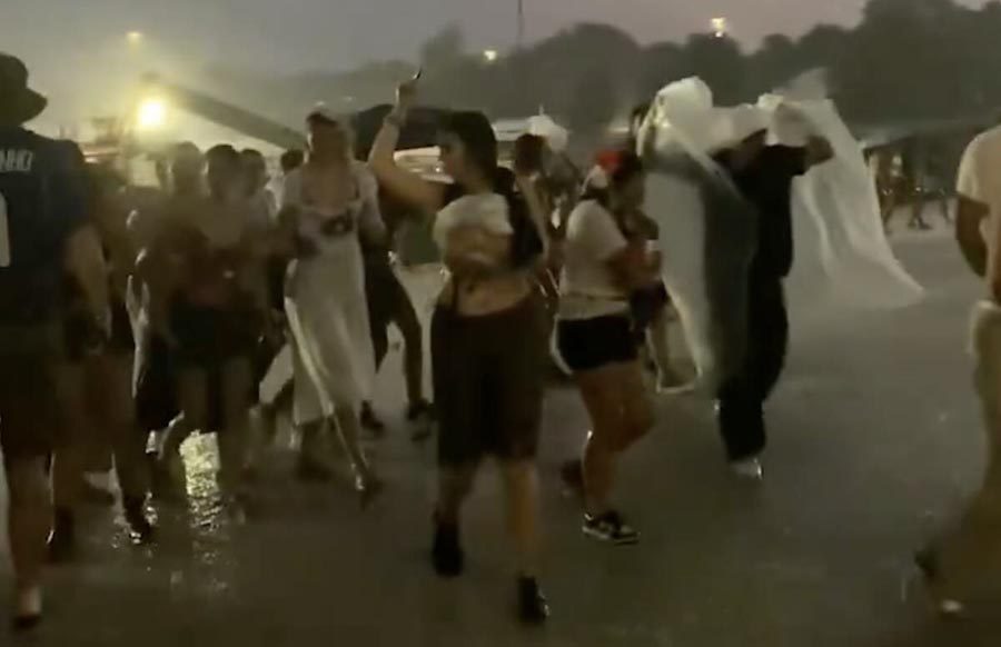Bad Bunny concert suspended and canceled due to bad weather: tickets will be refunded