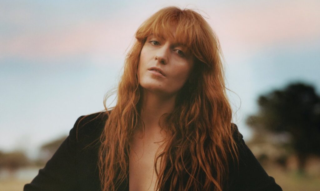 Florence + The Machine: the possible lineup of the Milan concert at the I-Days. Info on the live event at the Snai San Siro Hippodrome