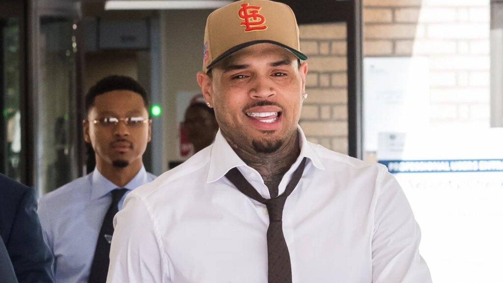 Chris Brown Pleads Guilty to Affray Over London Nightclub Attack