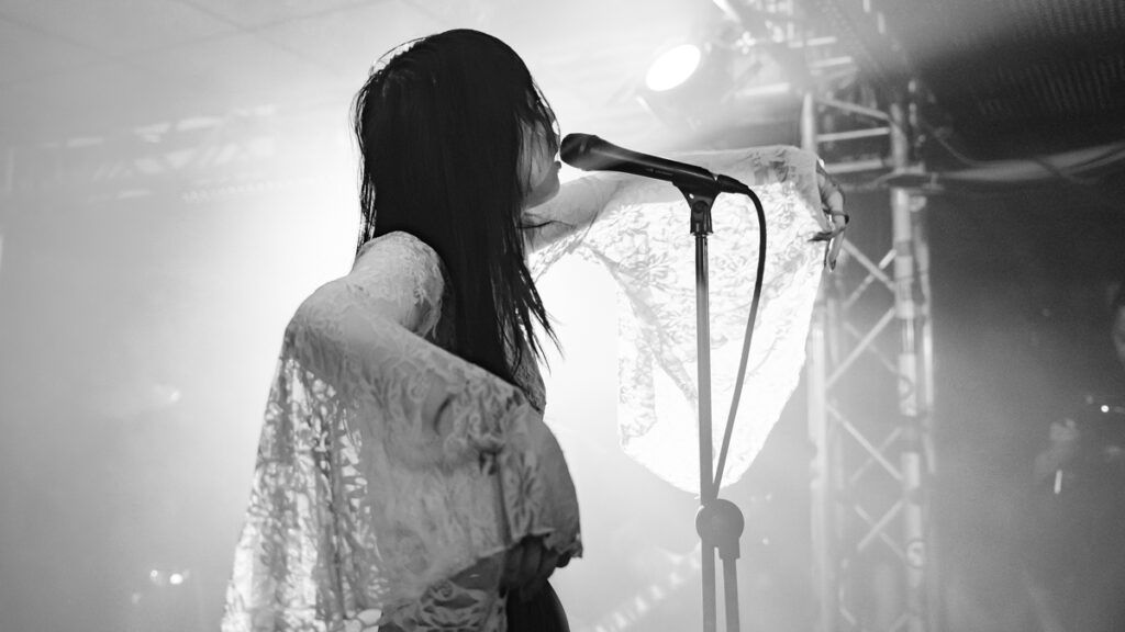 KOKESHI + Camelia + Kadreka: photos of the concert at Barrio's in Milan