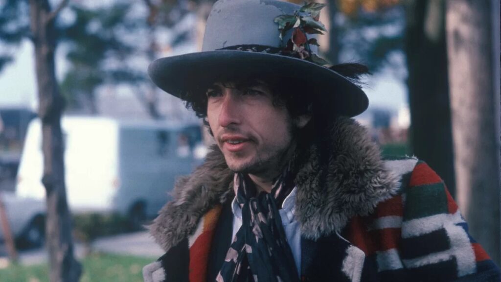 Bob Dylan: the 10 best attacks of his songs, according to Far Out Magazine