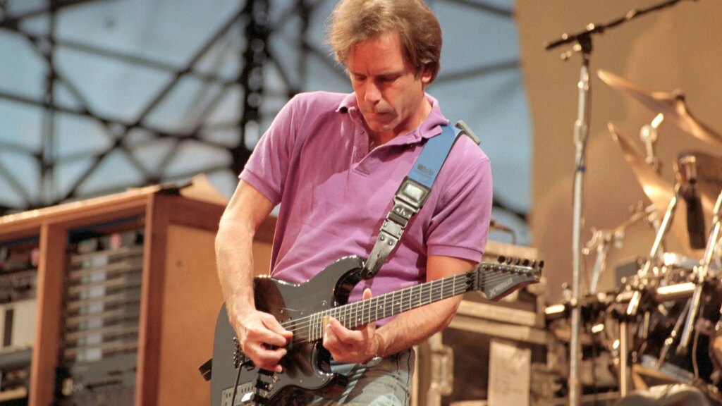 Exclusive: Grateful Dead Tear Through ‘Brown-Eyed Women’ in June 1991