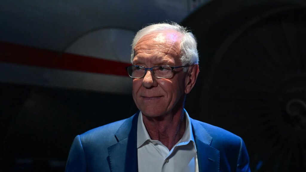 Capt. Chesley 'Sully' Sullenberger Reveals Alzheimer's Diagnosis