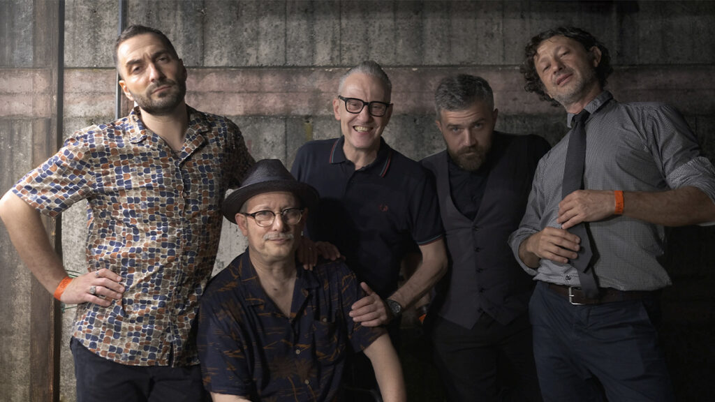 Interview with The BLUEBEATERS: «After 32 years we are still an open project, ready to experiment» – Rockon.it